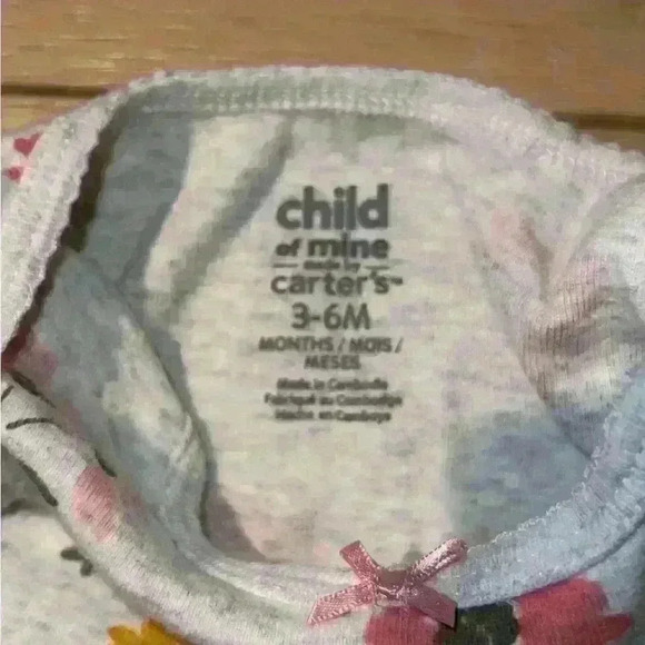 5/$10-Child of Mine by Carters Baby Girl White Floral Onesie Size 3-6 Months - Picture 3 of 3